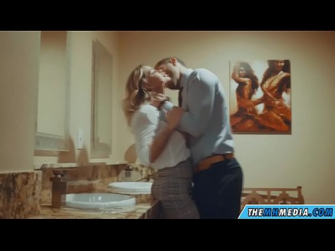 ❤️ Thaum ib tug busty blonde ntxias koj nyob rau hauv ib tug pej xeem chav dej ❤ Liab porn ntawm hmn.hentaibar.ru%  Ib ❤
